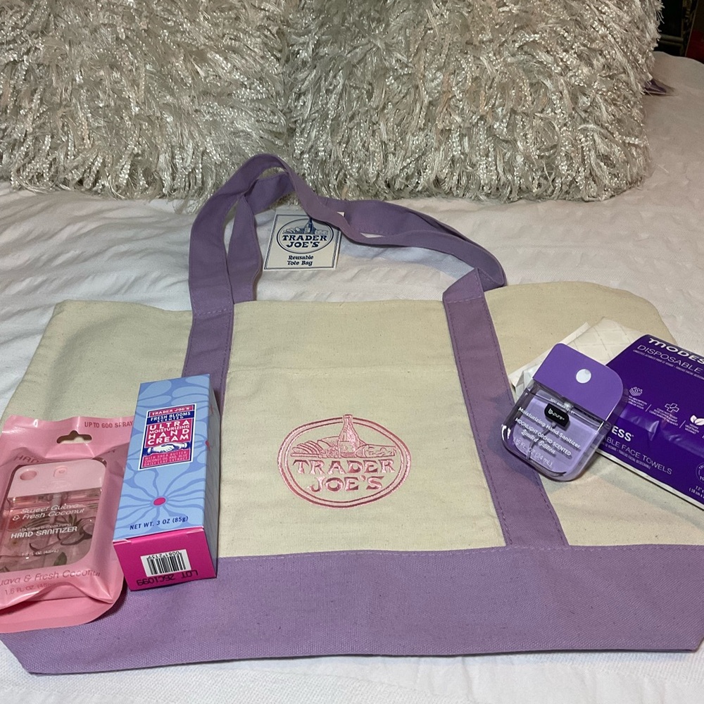 Trader Joe's Canvas Tote Bag in Lavender and Cream